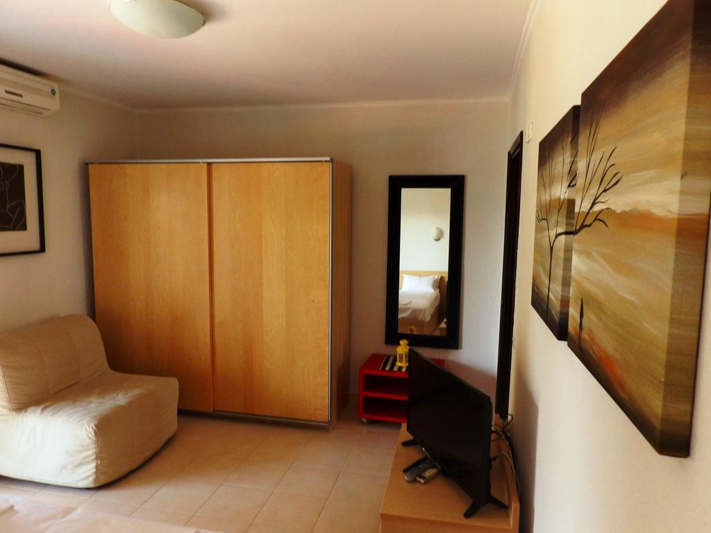 Peristeridi Apartments Поліхроно Екстер'єр фото