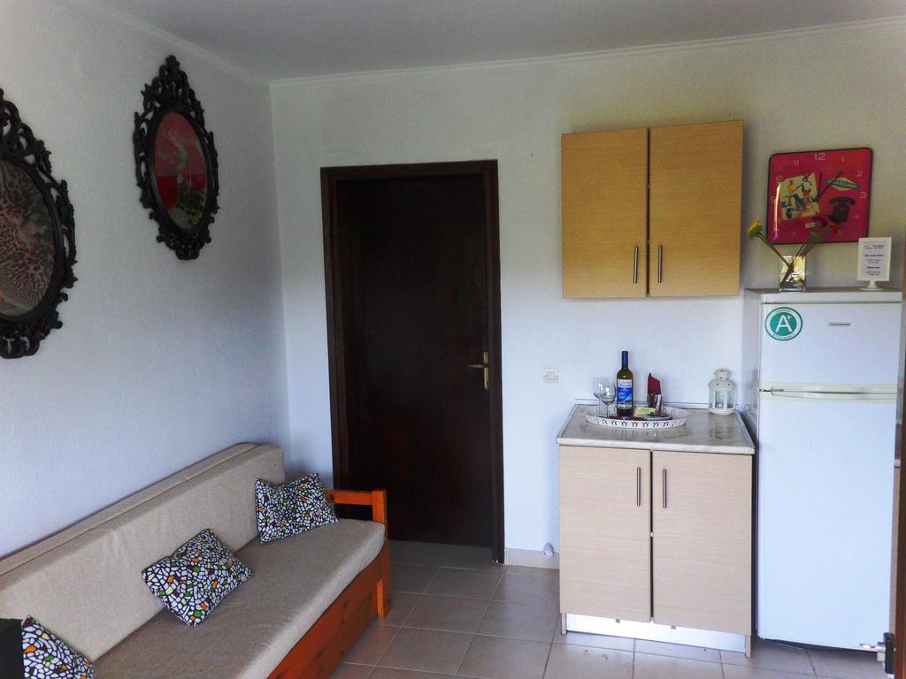 Peristeridi Apartments Поліхроно Екстер'єр фото